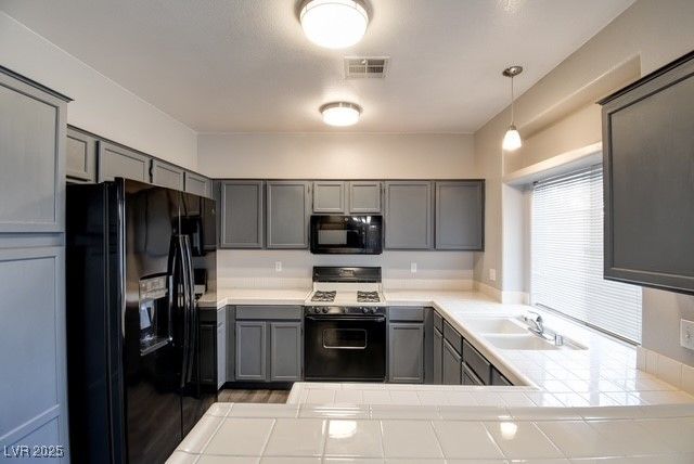 6901 Squaw Mountain Drive 202, Las Vegas, NV 89130