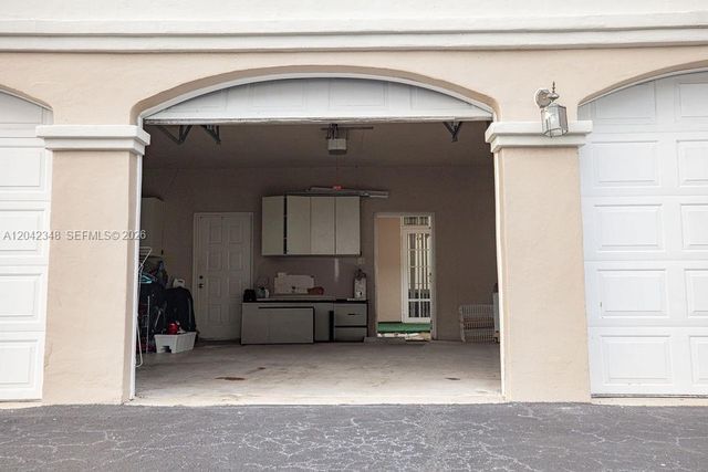 1280 S Alhambra Circle 2107, Coral Gables, FL 33146