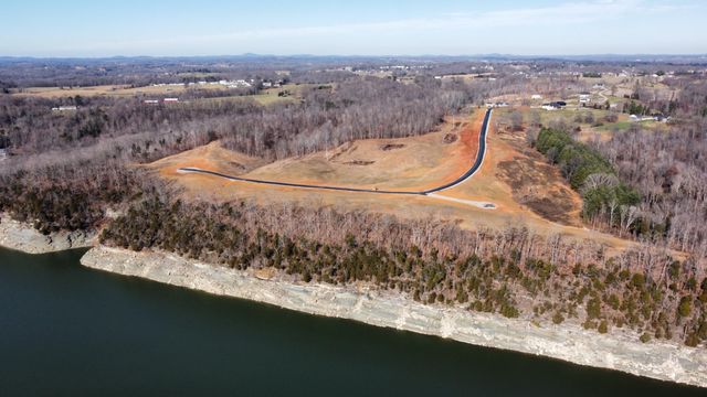 1 Goldenberg Lane Lane, Somerset, KY 42503