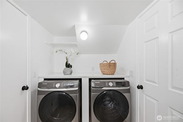 27705 23rd Avenue S, Federal Way, WA 98003