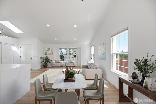 27705 23rd Avenue S, Federal Way, WA 98003