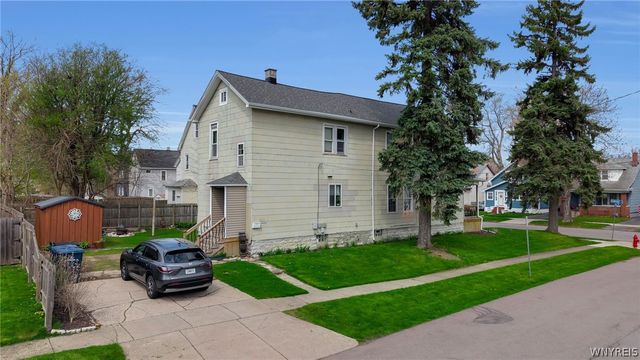 33 Downing Street, Buffalo, NY 14220