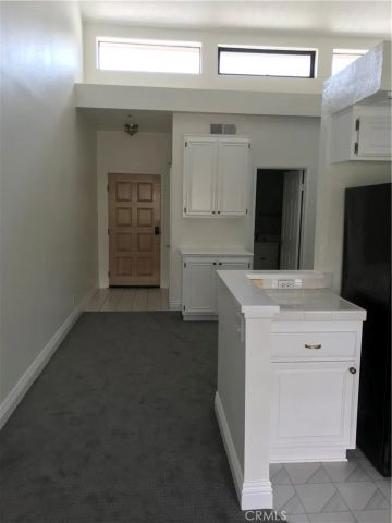 210 Lille Lane 303, Newport Beach, CA 92663