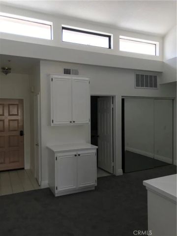 210 Lille Lane 303, Newport Beach, CA 92663