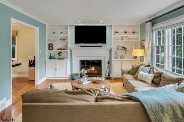 260 Ashland Rd, Summit City, NJ 07901