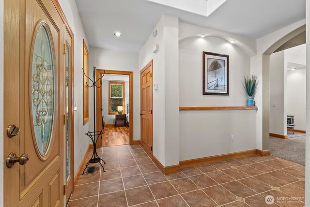 29220 42nd Avenue E, Graham, WA 98338
