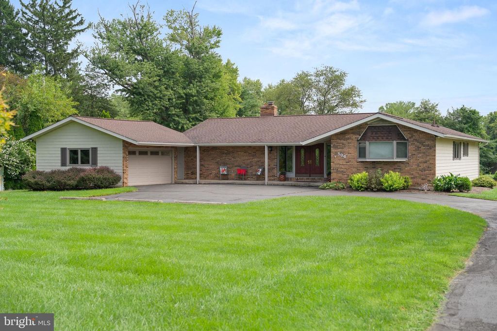 504 OLD STREET RD, FEASTERVILLE TREVOSE, PA 19053 — exterior