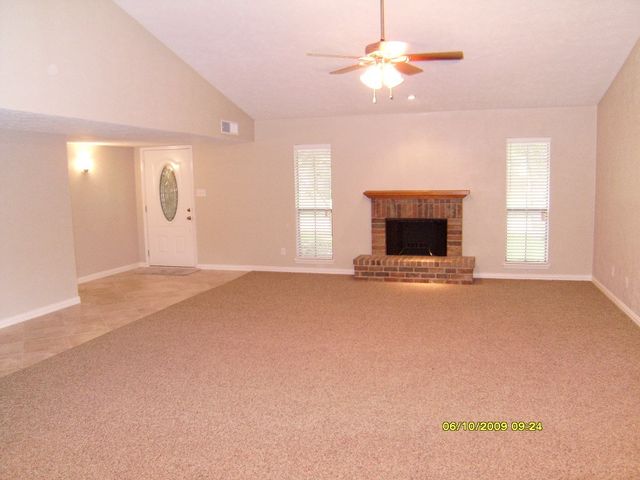 6909 Darton Drive, Plano, TX 75023