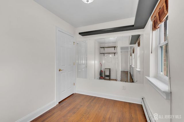 26 Windsor Terrace E, Freehold, NJ 07728