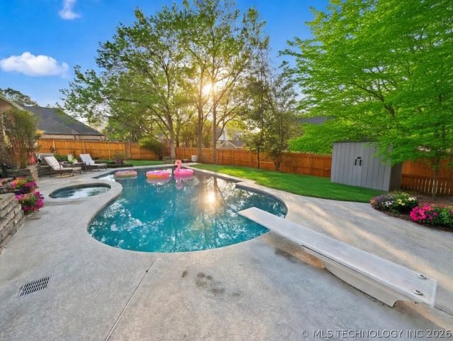 5524 E 106th Place S, Tulsa, OK 74137