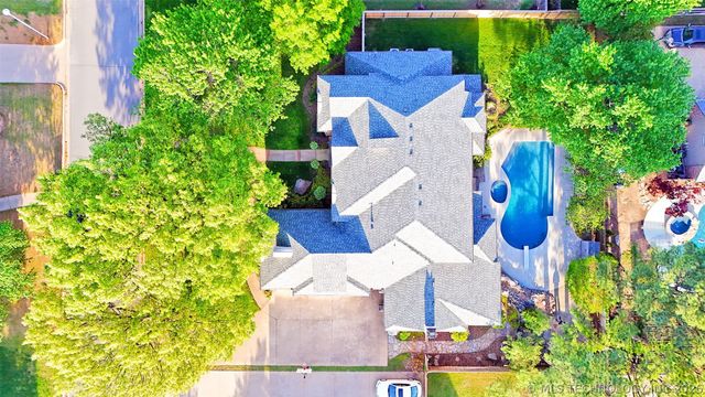 5524 E 106th Place S, Tulsa, OK 74137