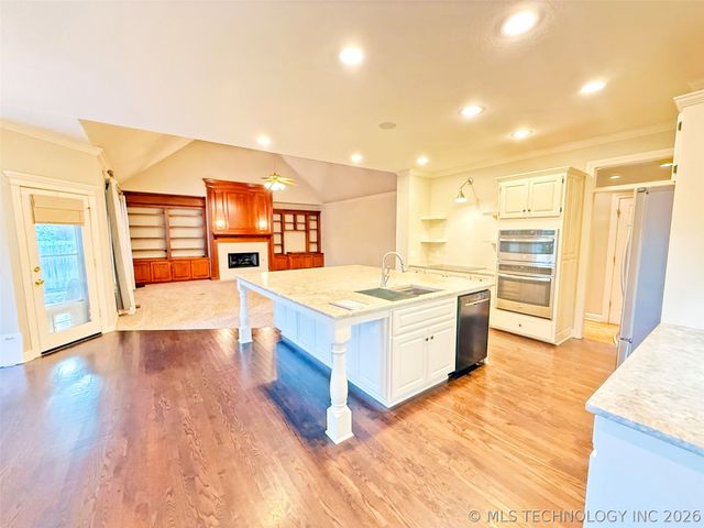 5524 E 106th Place S, Tulsa, OK 74137