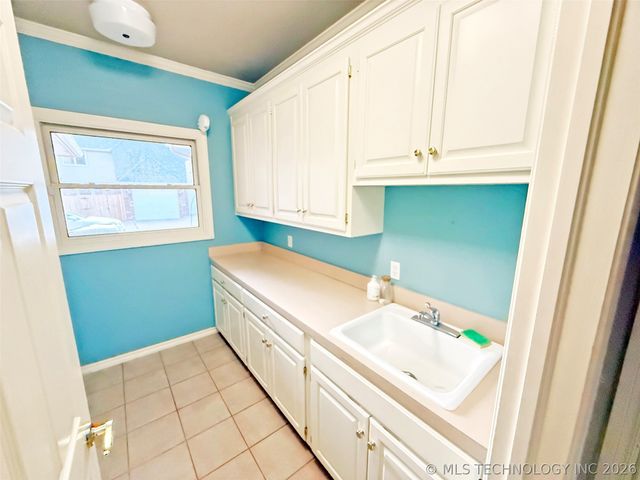 5524 E 106th Place S, Tulsa, OK 74137