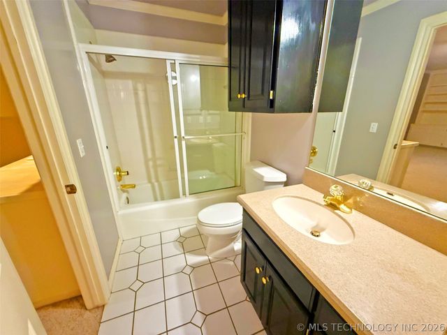 5524 E 106th Place S, Tulsa, OK 74137