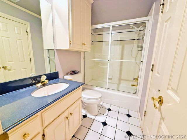 5524 E 106th Place S, Tulsa, OK 74137