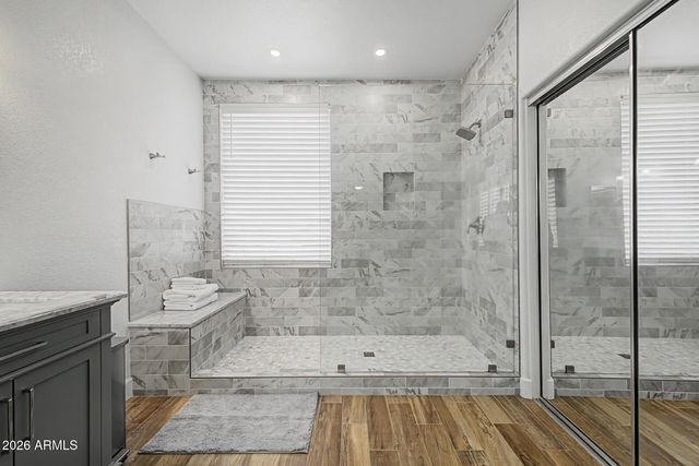 9037 W Quail Avenue, Peoria, AZ 85382