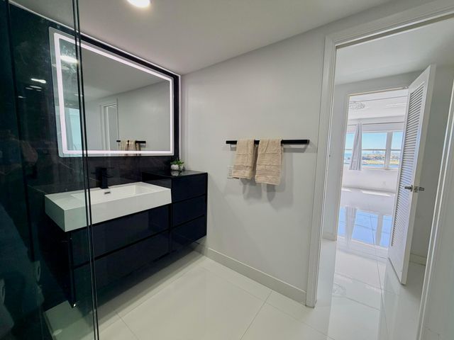 2100 S Ocean Drive 4j, Fort Lauderdale, FL 33316