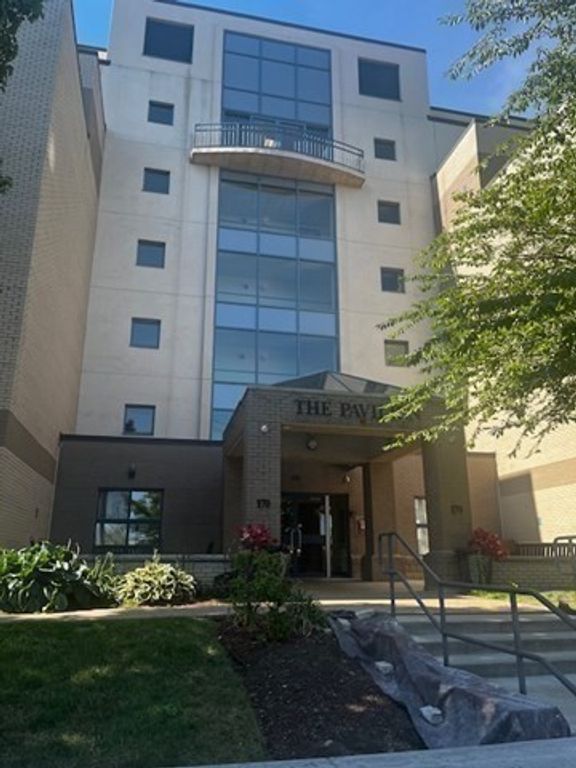 170 Gore St 208, Cambridge, MA 02141