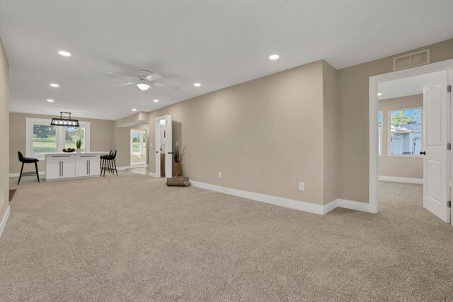 459 Lakeshore Drive E, Hebron, OH 43025