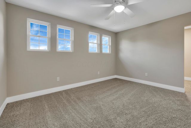 459 Lakeshore Drive E, Hebron, OH 43025