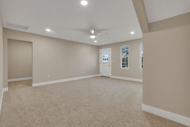 459 Lakeshore Drive E, Hebron, OH 43025