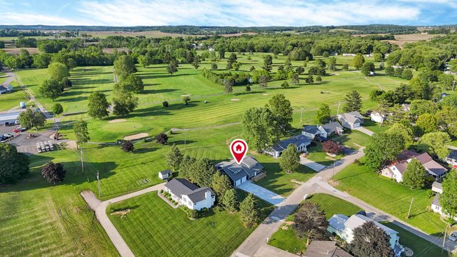459 Lakeshore Drive E, Hebron, OH 43025