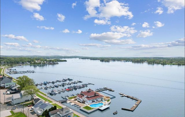 459 Lakeshore Drive E, Hebron, OH 43025