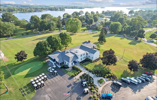 459 Lakeshore Drive E, Hebron, OH 43025