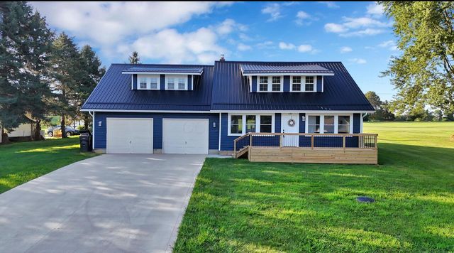 459 Lakeshore Drive E, Hebron, OH 43025
