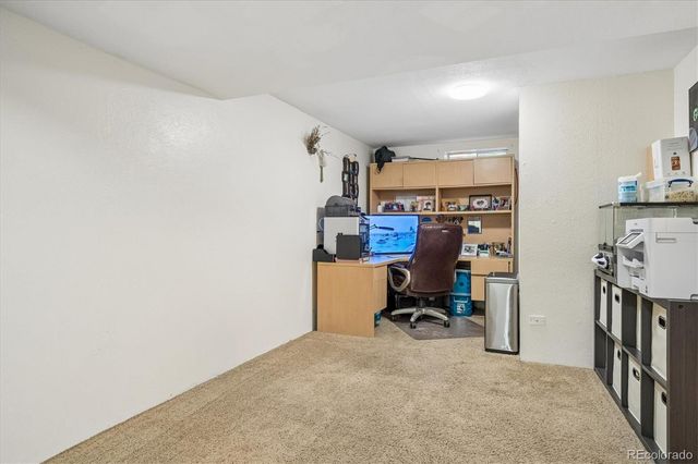 5651 S Parfet Street, Littleton, CO 80127