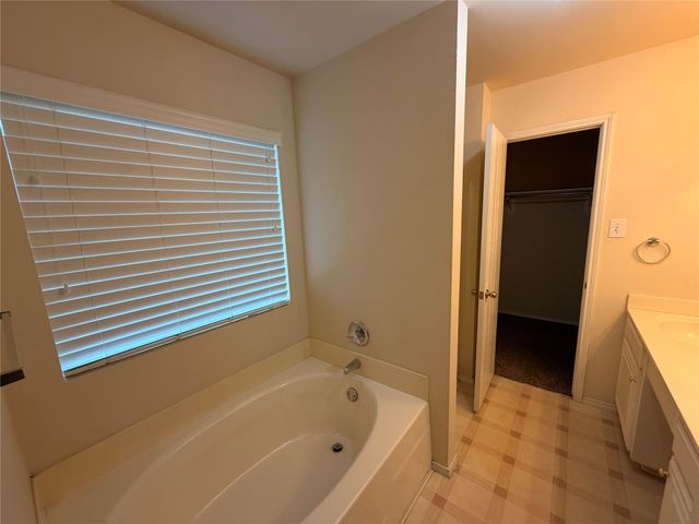 8604 Stetson Drive, Fort Worth, TX 76244