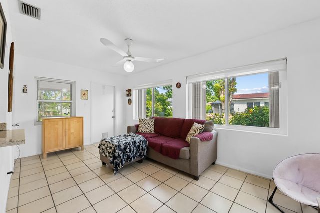 7000 NW 95TH Terrace, Tamarac, FL 33321
