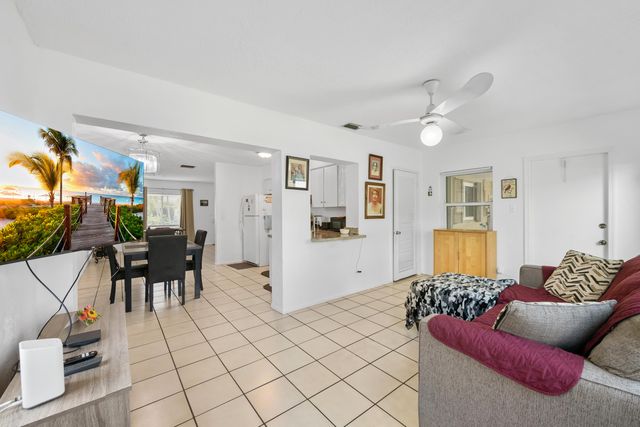 7000 NW 95TH Terrace, Tamarac, FL 33321