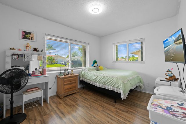 7000 NW 95TH Terrace, Tamarac, FL 33321