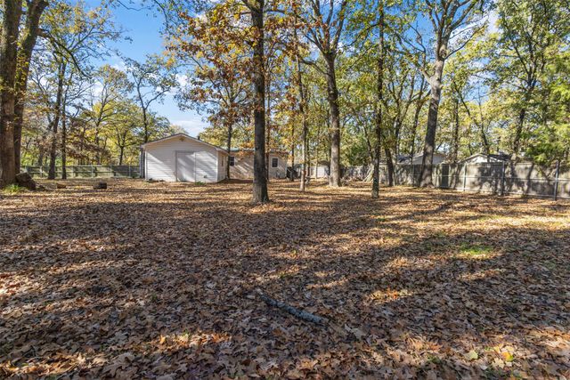 234 W Acres Road, Mabank, TX 75156