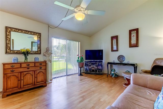 9537 86TH AVENUE 9537, Seminole, FL 33777