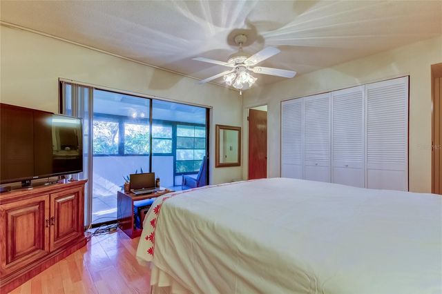 9537 86TH AVENUE 9537, Seminole, FL 33777