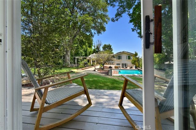 4237 Ellenita, Tarzana, CA 91356