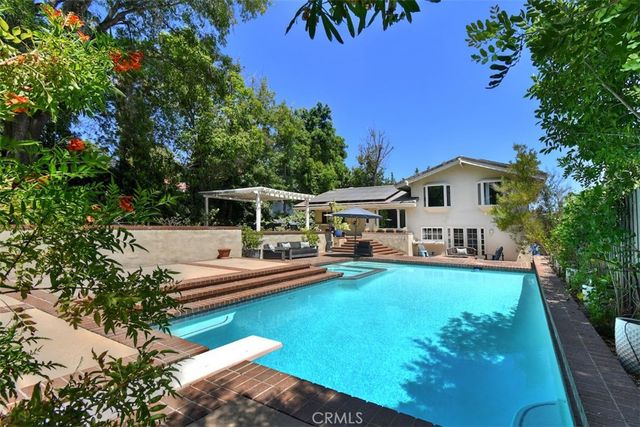 4237 Ellenita, Tarzana, CA 91356