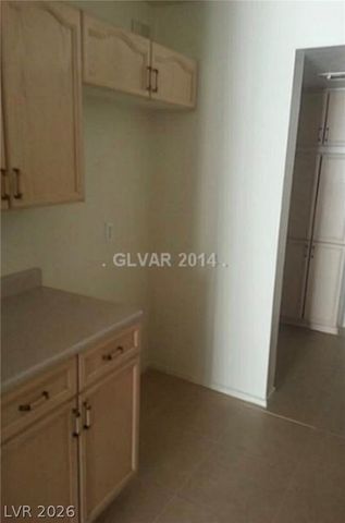 8453 VAST HORIZON Avenue, Las Vegas, NV 89129