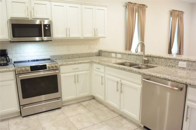 1213 GRANTHAM DRIVE, Sarasota, FL 34234