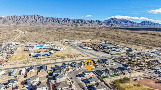 1320 Hickerson Drive, Canutillo, TX 79835