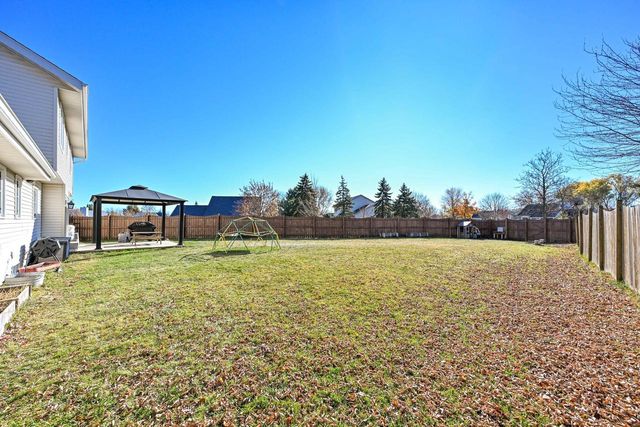 4213 W Madison BOULEVARD, Franklin, WI 53132