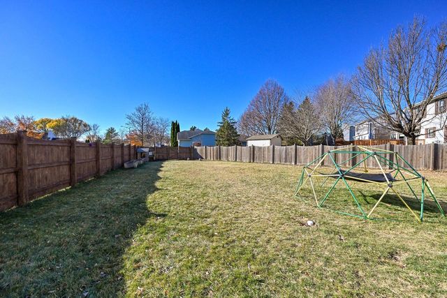 4213 W Madison BOULEVARD, Franklin, WI 53132