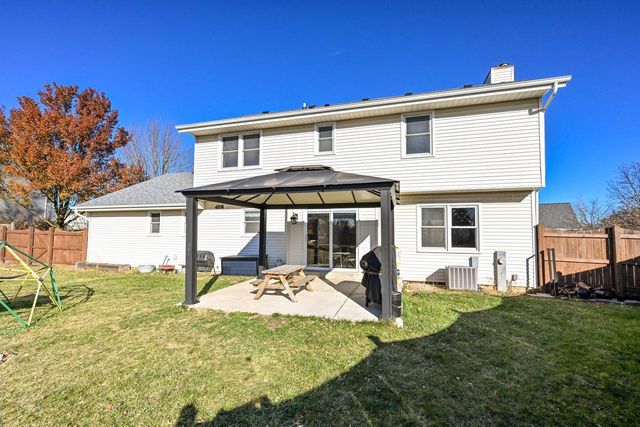 4213 W Madison BOULEVARD, Franklin, WI 53132