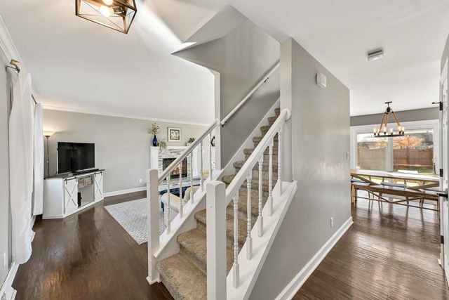 4213 W Madison BOULEVARD, Franklin, WI 53132