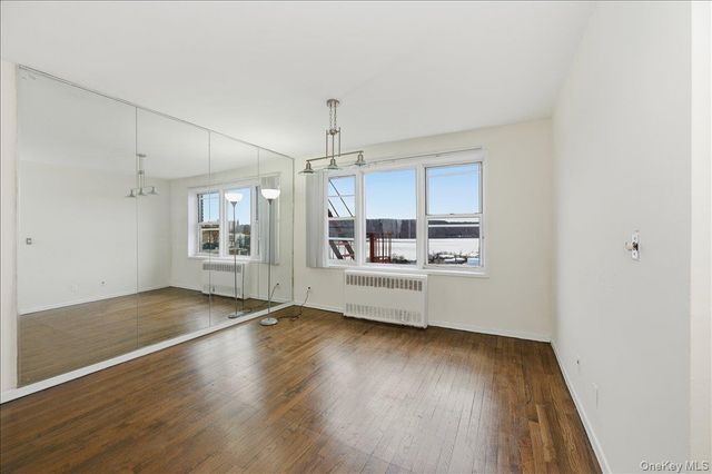 25 Sunnyside Drive 6K, Yonkers, NY 10705