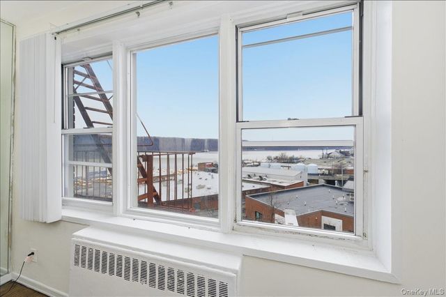 25 Sunnyside Drive 6K, Yonkers, NY 10705