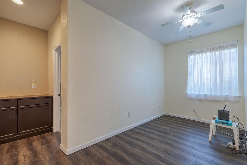 Image 19 of property listing at 2222 Carson Avenue, Clovis, CA 93611