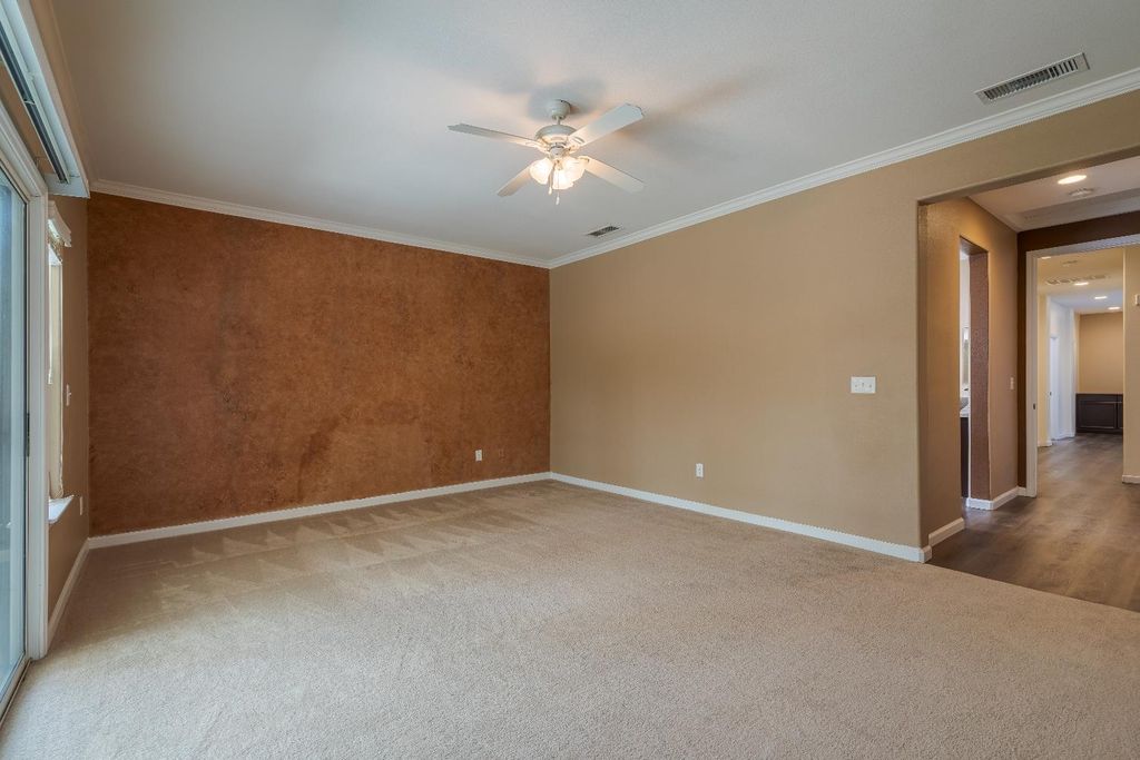 Image 23 of property listing at 2222 Carson Avenue, Clovis, CA 93611